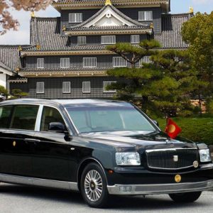 💸 Can You Waste $1 Million in a Week? Toyota Century Royal limousine