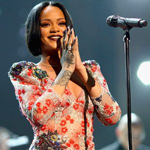 💸 Can You Waste $1 Million in a Week? Rihanna