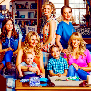Choose Between These 📺 Shows to Watch and We’ll Know If You’re Old or Young Fuller House