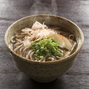 🍣 Make Some Really Difficult Japanese Food Decisions and We’ll Reveal Your Biggest Pet Peeve Kake soba (hot noodles in broth with scallions and fish cake)