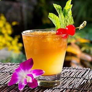 🥃 Get Drunk at This Wedding and We’ll Predict Your Love Life in 5 Years Mai Tai