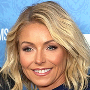 Pick Female Celebs & I'll Give You A Cute Puppy To Adopt Quiz Kelly Ripa