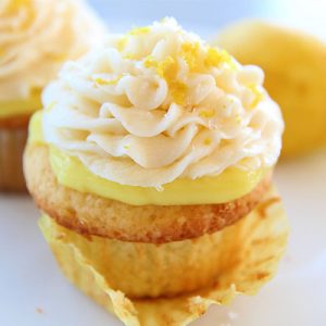 Build Lovely Cupcakes in 5 Steps to Know What People Lo… Quiz Lemon curd