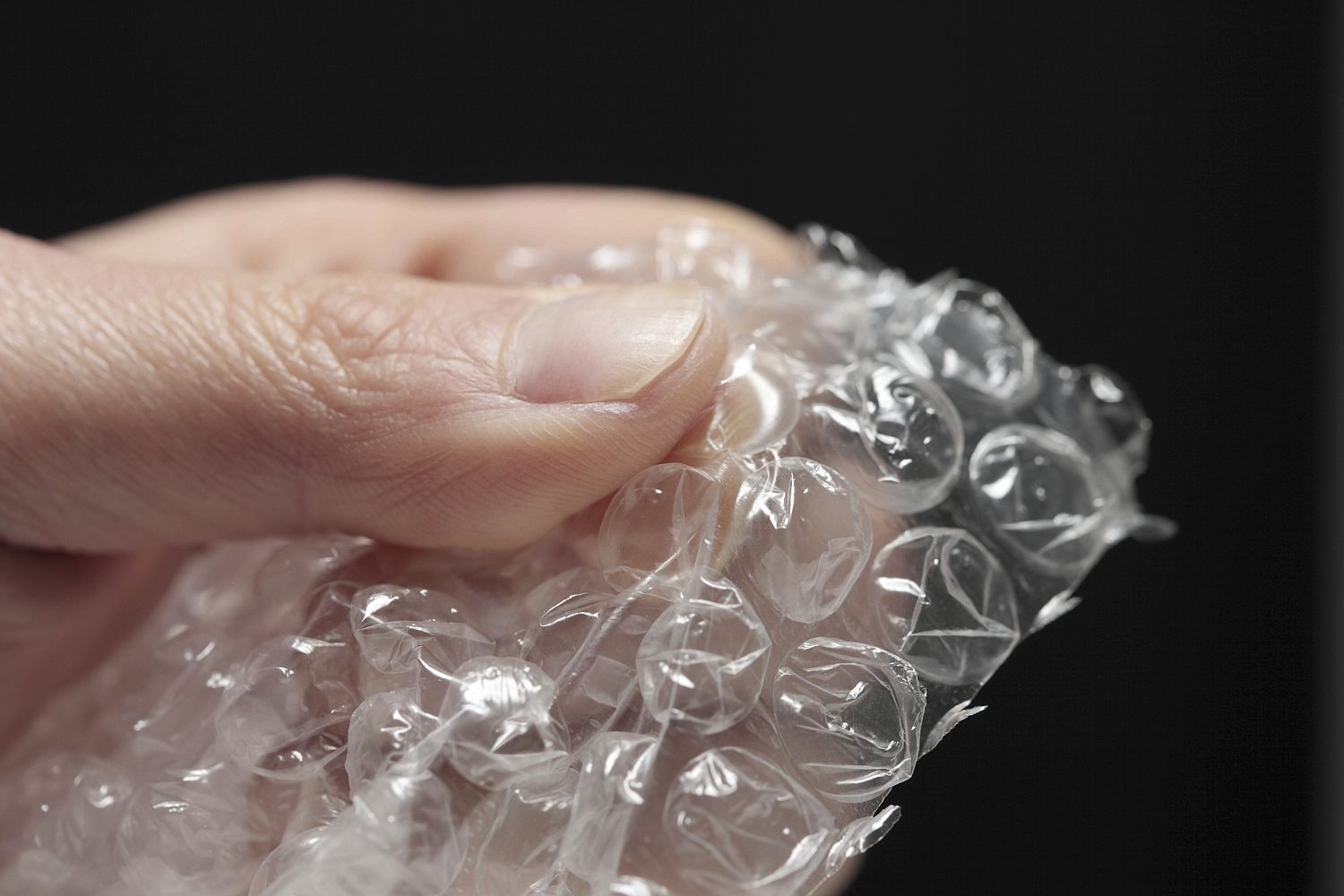 This Overrated/Underrated Quiz Will Reveal Your Exact Age popping bubble wrap