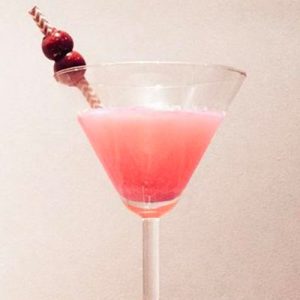 🍸 Only a Bartender Can Name More Than 12/15 of These Cocktails from Just the Ingredients Pink Lady