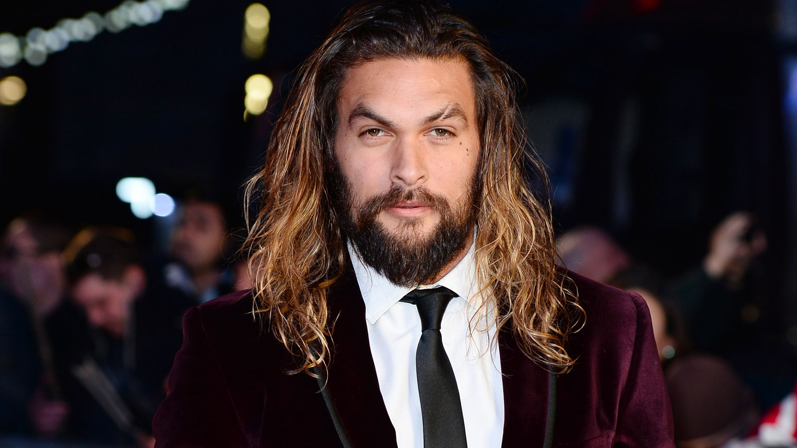 🍿 Can You Beat This Movie-Themed Game of “Jeopardy”? jason momoa