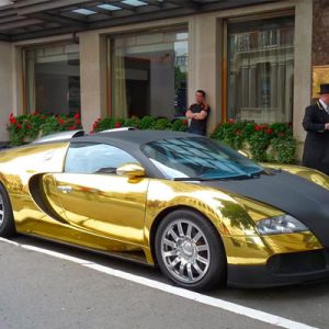 💸 Can You Waste $1 Billion In A Week? Quiz Gold-Plated Bugatti Veyron
