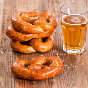 🥖 Eat Your Way Through a Bakery to Find Out What Year You Will Live to Beer pretzel