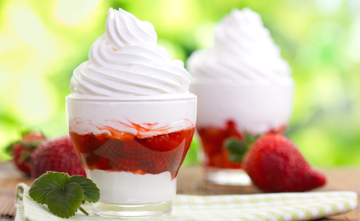 What Dog Am I? Frozen yogurt with strawberry