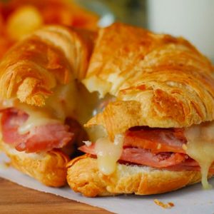 🍳 Pick Some Breakfast Foods and We’ll Reveal Your Celebrity Twin Ham and cheese croissant