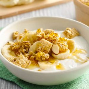 🍳 Pick Some Breakfast Foods and We’ll Reveal Your Celebrity Twin Banana yogurt bowl