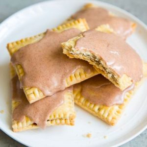 🍳 Pick Some Breakfast Foods and We’ll Reveal Your Celebrity Twin Brown Sugar Cinnamon Pop-Tart
