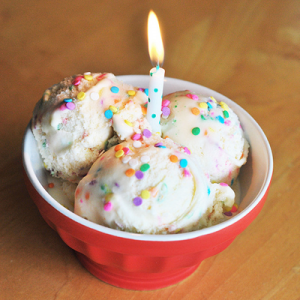 🍨 What Ice Cream Flavor Are You? Create a Giant Sundae to Find Out Birthday cake