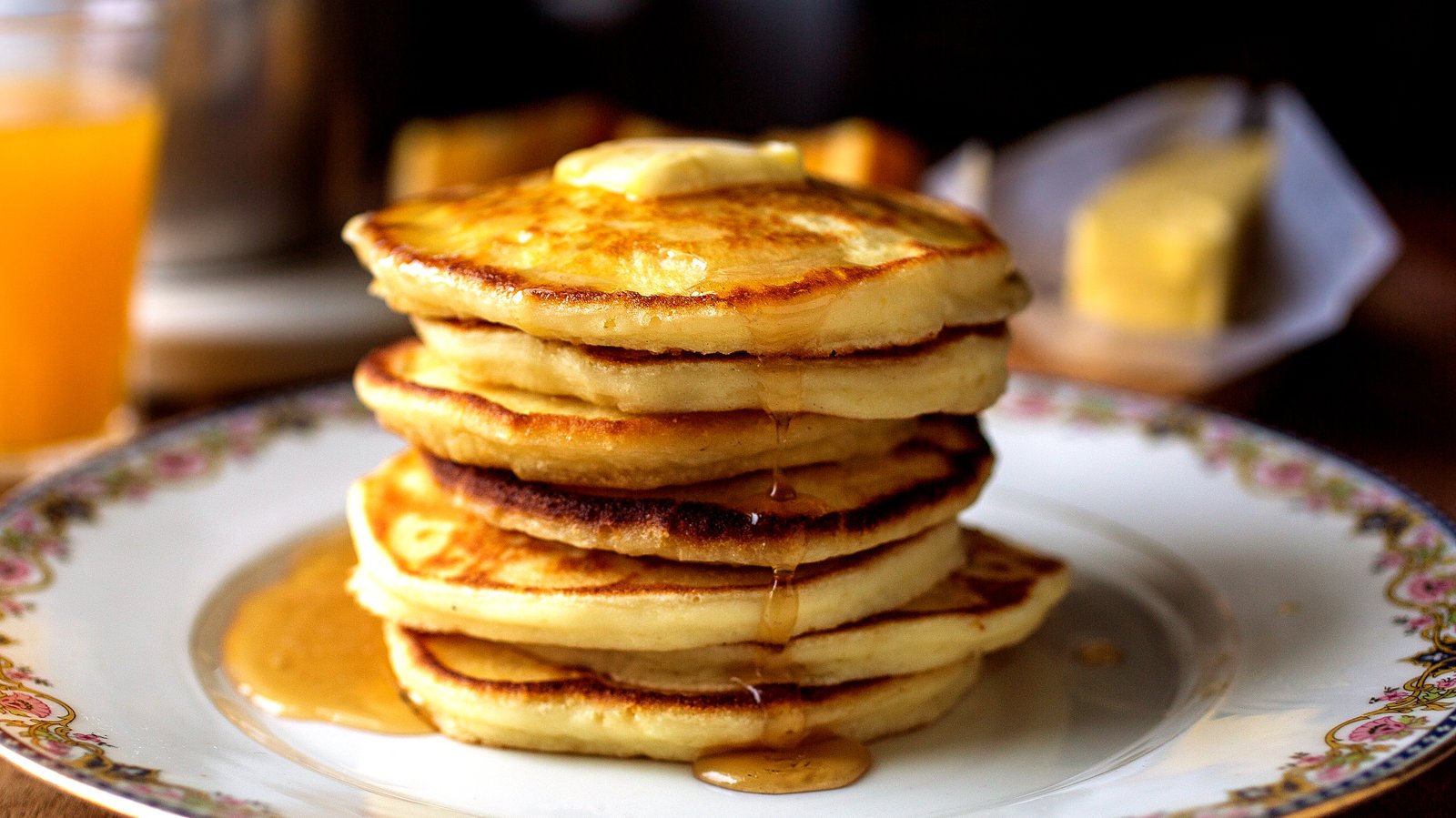 Eat at This 20-Course Buffet and We’ll Reveal What People Like About You pancakes
