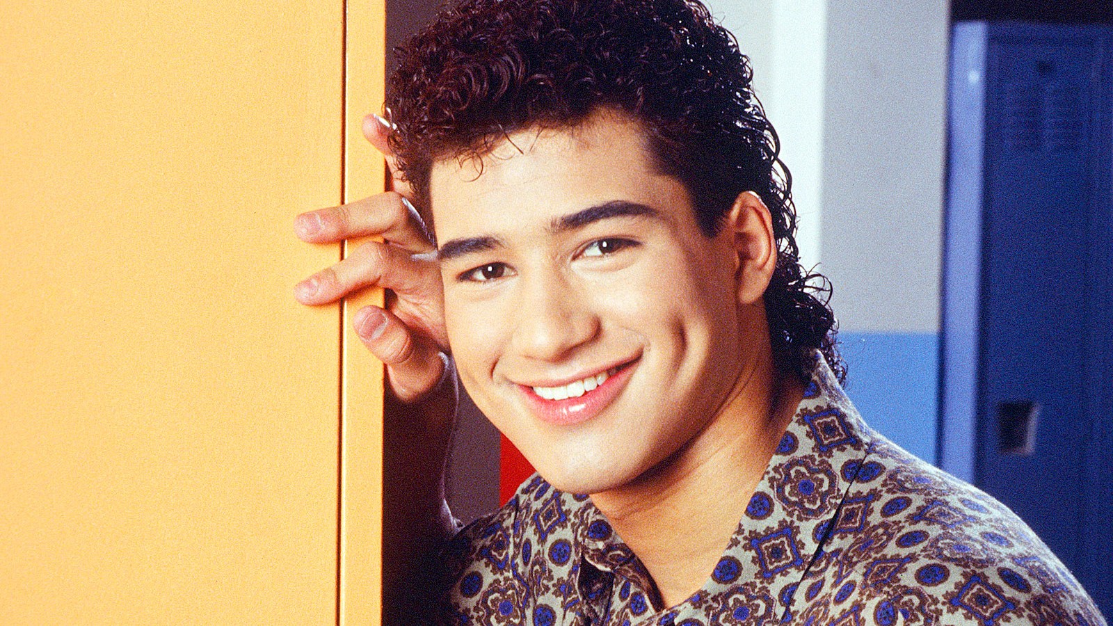 You got: Mario Lopez! Order a Cafeteria Lunch and We’ll Reward You With a ’90s Teen Heartthrob Boyfriend