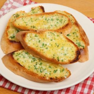 Order a Cafeteria Lunch and We’ll Reward You With a ’90s Teen Heartthrob Boyfriend Garlic bread