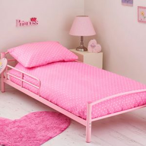 🎀 Design A Completely Pink Bedroom And We'll Guess How Old You Are - Quiz