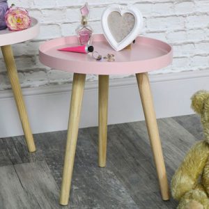 Design A Completely Pink Bedroom & We'll Guess Your Age Quiz 