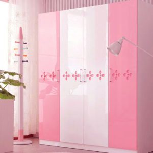 Design A Completely Pink Bedroom & We'll Guess Your Age Quiz 