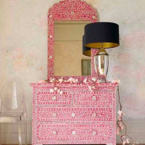 Design A Completely Pink Bedroom & We'll Guess Your Age Quiz 