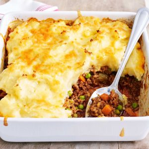 🪄 Take a Trip Through the Harry Potter World to Find Out What Magical Being You Were in a Past Life Shepherd\'s pie