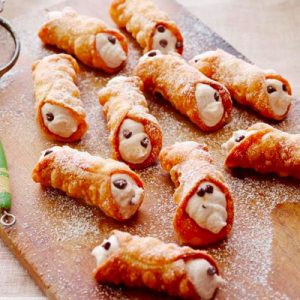 Can I Guess Birthday By Your Italian Food Decisions? Quiz Cannoli