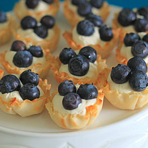 Eat At Celeb Weddings To Know The Age You'll Get Married Quiz Blueberry cheesecake tartlets