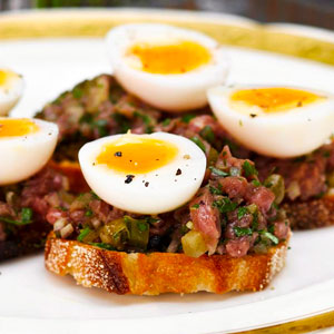Eat At Celeb Weddings To Know The Age You'll Get Married Quiz Steak tartare with quail eggs
