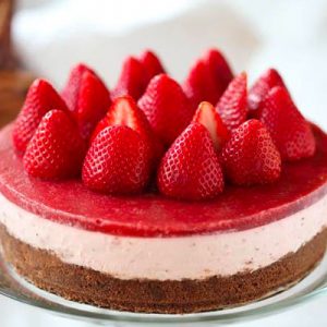 Which Restaurant Are You? Strawberry cheesecake