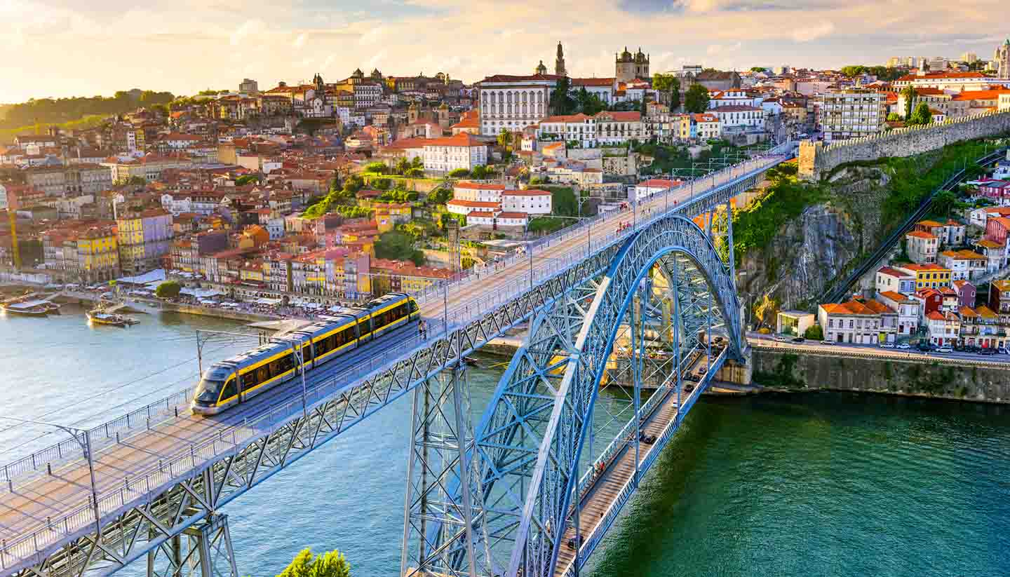 Can You Beat Your Friends in This General Knowledge Test? Dom Luis Bridge, Porto, Portugal