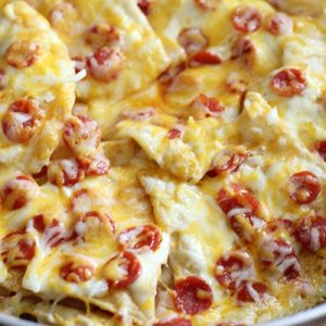 🌚 Munch on Some Midnight Snacks and We’ll Reveal Which Night Animal You Are Pizza