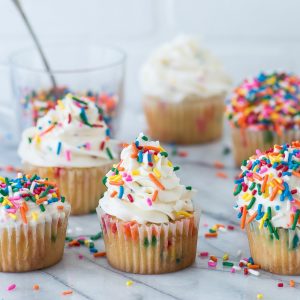 Which Dessert And Beverage Pairing Are You? Quiz Funfetti cupcake
