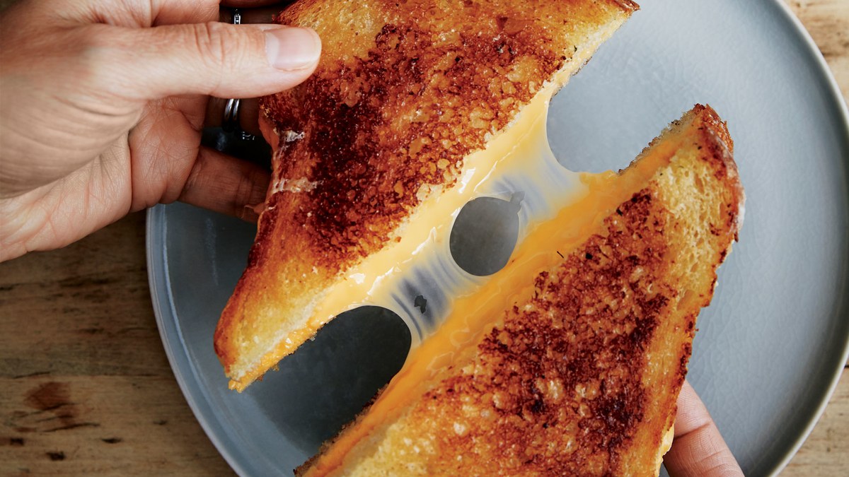 Choose Between Normal or Trendy Foods and We’ll Tell You If You’re More Shy or Outgoing grilled cheese