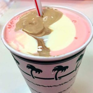 🍔 Can We Guess Your Age Based On Your In-N-Out Order? Quiz Neapolitan