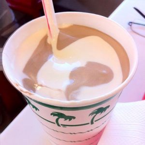 🍔 Can We Guess Your Age Based On Your In-N-Out Order? Quiz Black and White