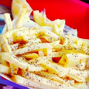 🍔 Can We Guess Your Age Based On Your In-N-Out Order? Quiz Lemon-Pepper Fries