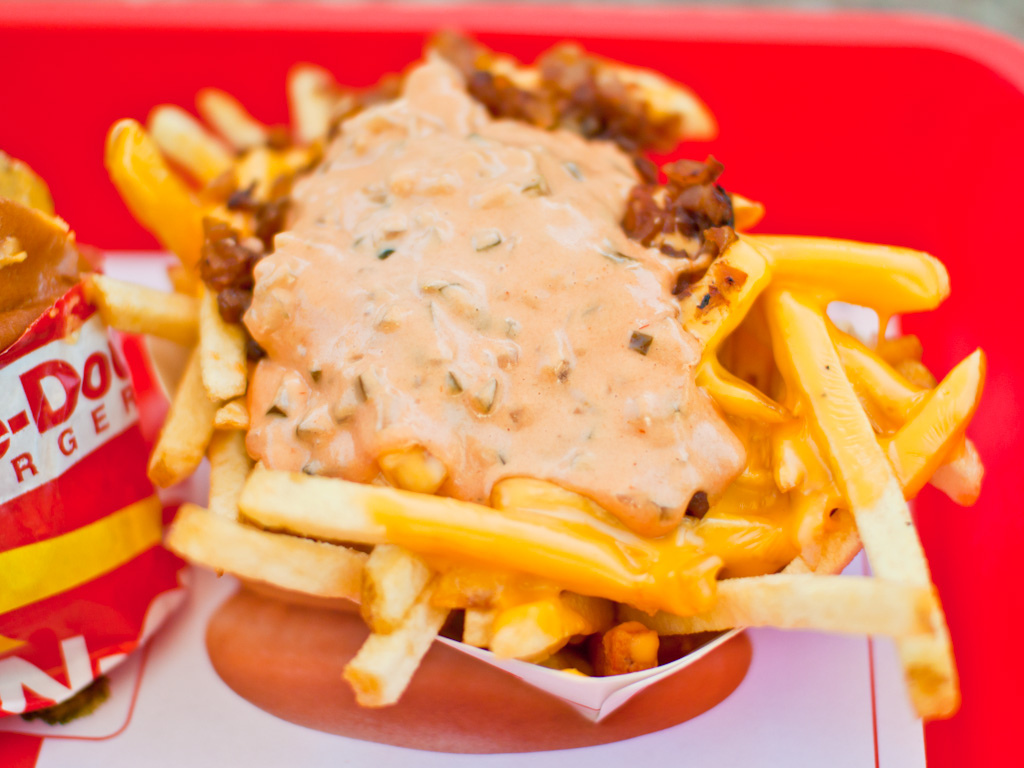 🍔 Can We Guess Your Age Based on Your In-N-Out Order? in n out animal style fries
