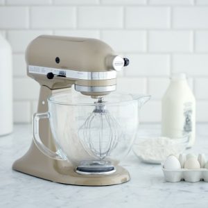 🎂 Bake a Cake and We’ll Guess the Month You Were Born Stand mixer