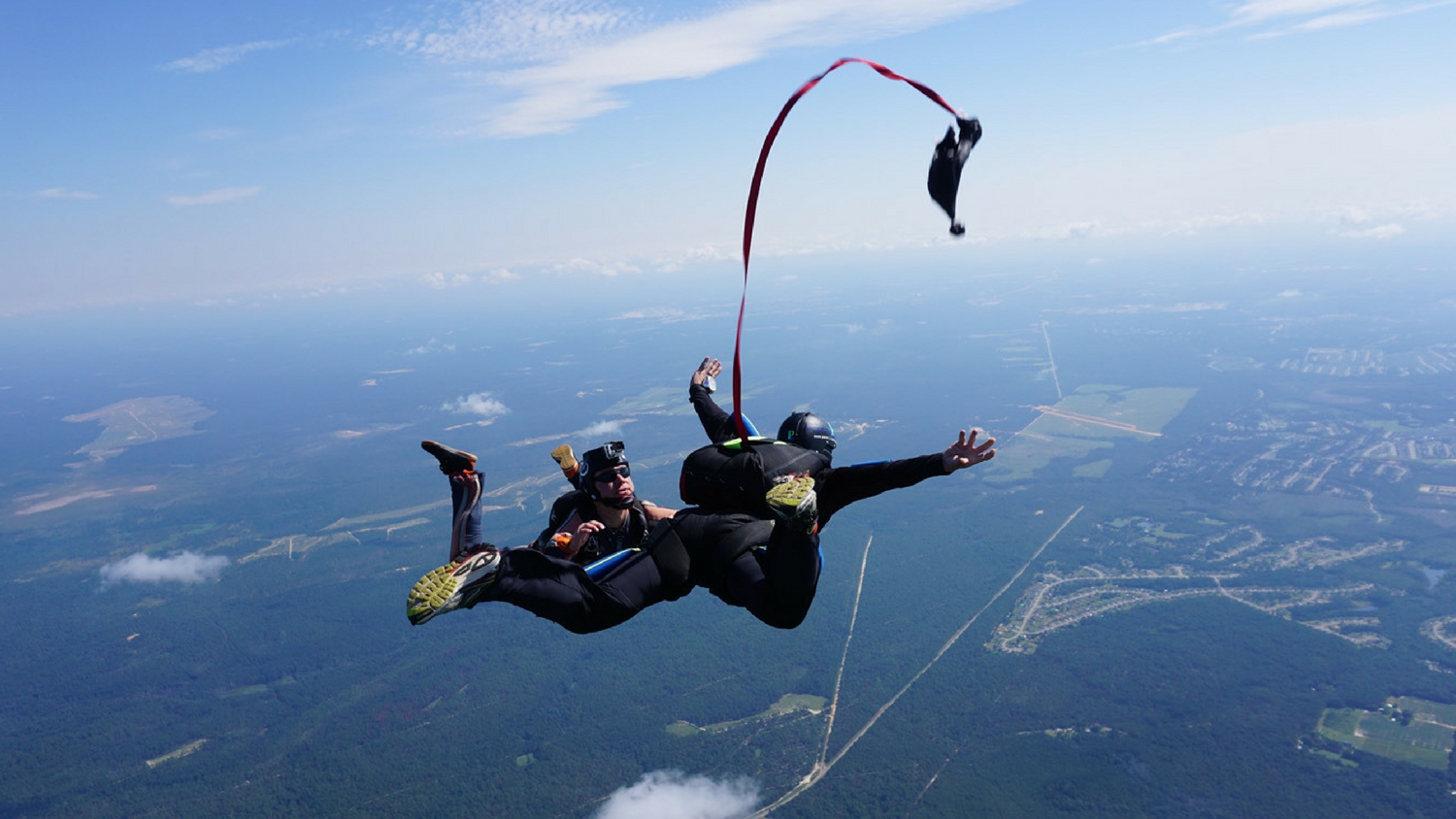 Spend Your Last Day on Earth and We’ll Tell You How You Will Die skydiving