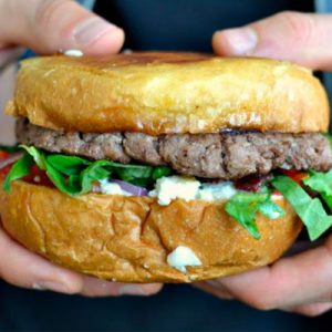 The Way You Eat Common Foods Will Reveal Whether You’re Shy or Outgoing Upside-down