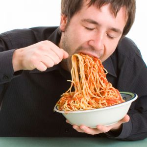 The Way You Eat Common Foods Will Reveal Whether You’re Shy or Outgoing Cutting
