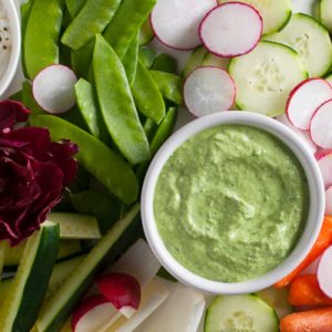 The Way You Eat Common Foods Will Reveal Whether You’re Shy or Outgoing Dip in dressing