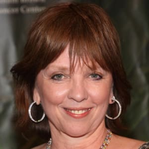 Don’t Call Yourself a Trivia Expert If You Can’t Get 15/20 on This General Knowledge Quiz Nora Roberts
