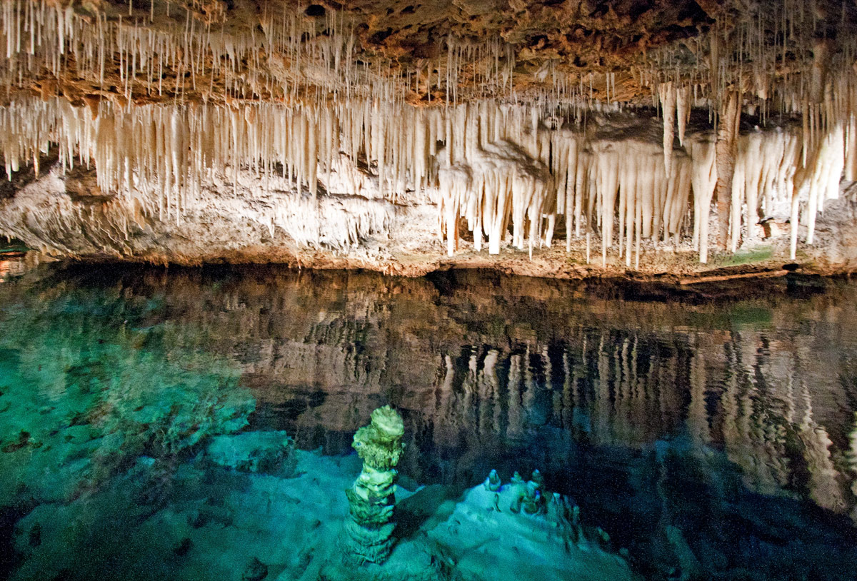 If You Get 20/25 on This Geography True or False Test, You’re Smarter Than 95% Of People Crystal Cave Bermuda