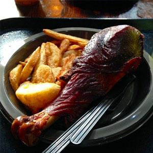 🎢 Spend a Day in Universal Studios and We’ll Give You a Surreal Place to Visit Smoked Turkey Leg with Wedge Fries