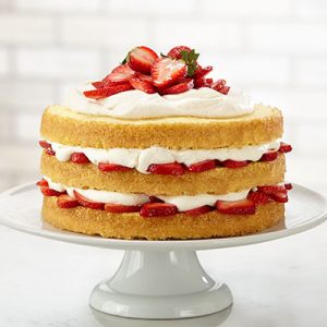 Dessert Quiz 🍰: Pick Cakes & Reveal Your Guiltiest Pleasure Strawberry shortcake