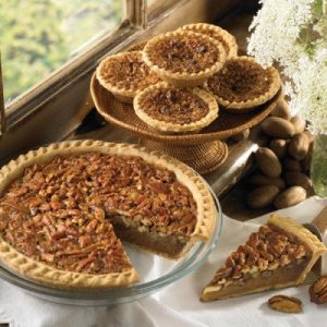 🍰 Do You Actually Prefer Cake or Pie? 🥧 Pecan pie