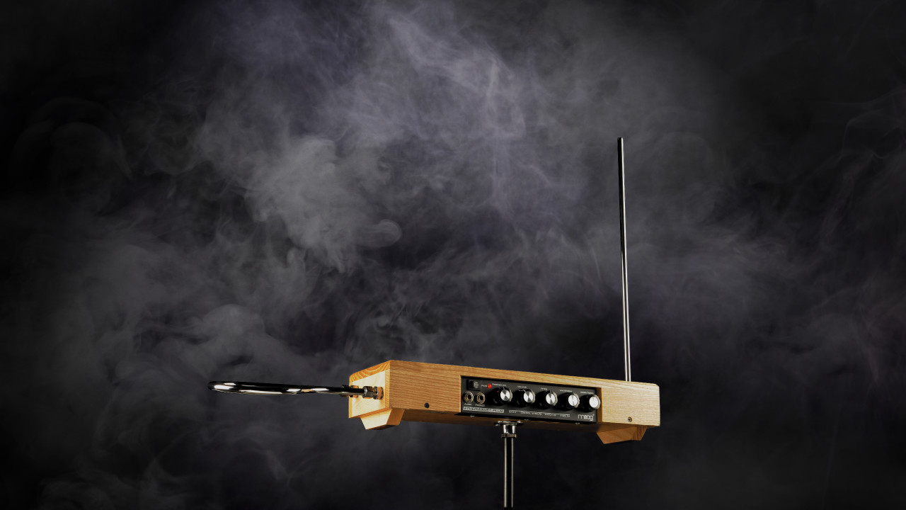 Sorry, You’ll Pass This Quiz Only If You’re a Trivia Expert Theremin