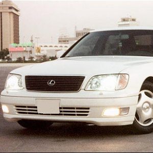 Only TV Fans Can Name These TV’s Most Historic Moments Lexus LS400