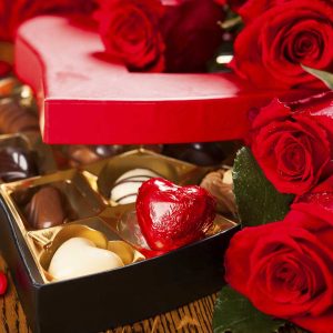 Which Male Celeb In His 20s Is Your Soulmate? Quiz Giving gifts
